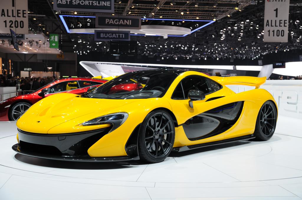 CARfan77's tweet photo. RT for the Porsche 918 or favourite for the McLaren P1 http://t.co/0oRcDn8CCo