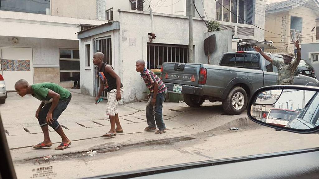 aldmoni's tweet image. 'Yes SIR' 
#EverydayPeople #RegularMan #WeThePeople #Lagos instagram.com/p/8OhSJQDYWn/