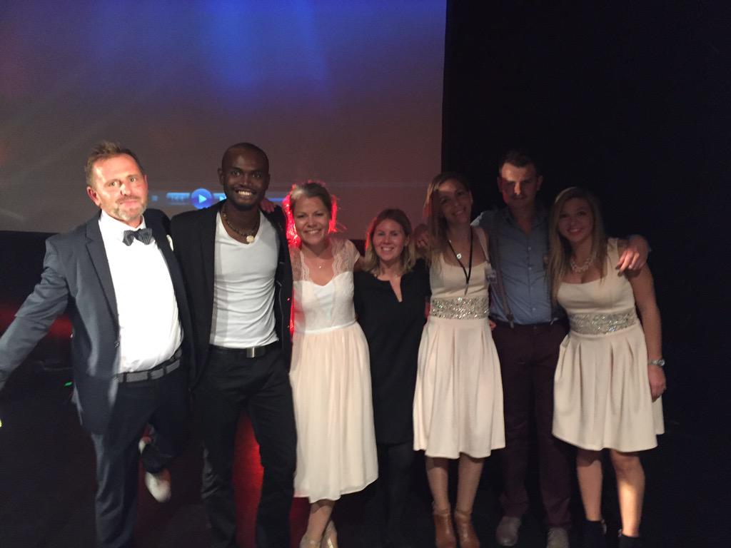 JeanC_Prevost's tweet photo. Bravo #TeamAxaBanque ! @AXA_Banque @genoncat #bataclan http://t.co/EvJLqYmXI7