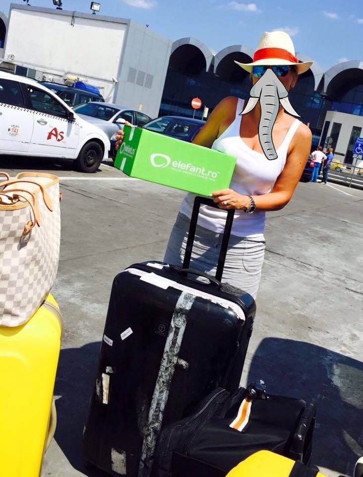 sereniti_ro's tweet photo. Doar o trompă să-mi mai pun: http://t.co/9JzySqBs0R #campaniaelefantro #trompa #vedete #andreeabanica #loredana http://t.co/pAMuAdCQga