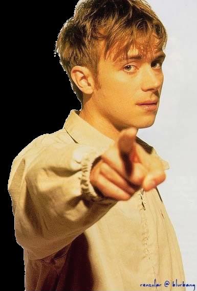 . Happy Birthday Brett Anderson, 48 today..... Still looking good, kid 