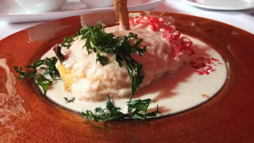 Degusta los ricos chiles en nogada de <a href="/RestaCatedral/">Restaurante Catedral</a> en Oaxaca ¡Te van a encantar! @OaxacaTesoros #TesorosDeMéxico