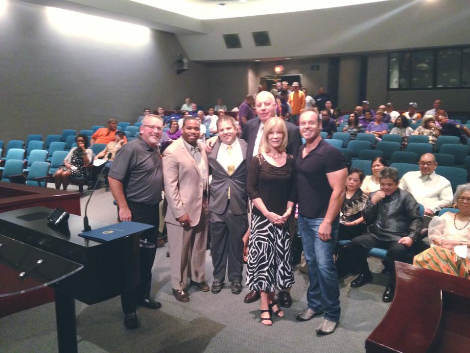 KELLYBROWN8's tweet photo. #Supervisor #DavidCouch #JumpStartClassic #CountyProclamation
#KCRP #TUCD​ @CSUBAthletics #SupportLocal http://t.co/2yBoqvNdfk
