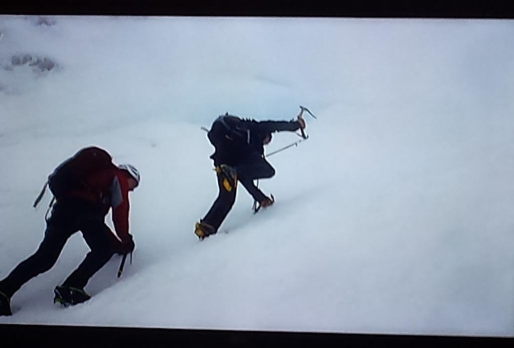 trafford19883's tweet photo. Get ready for a #brilliant #historylession from @BearGrylls #BearGyllsBritain on know @ITV http://t.co/kHewpLiRlg