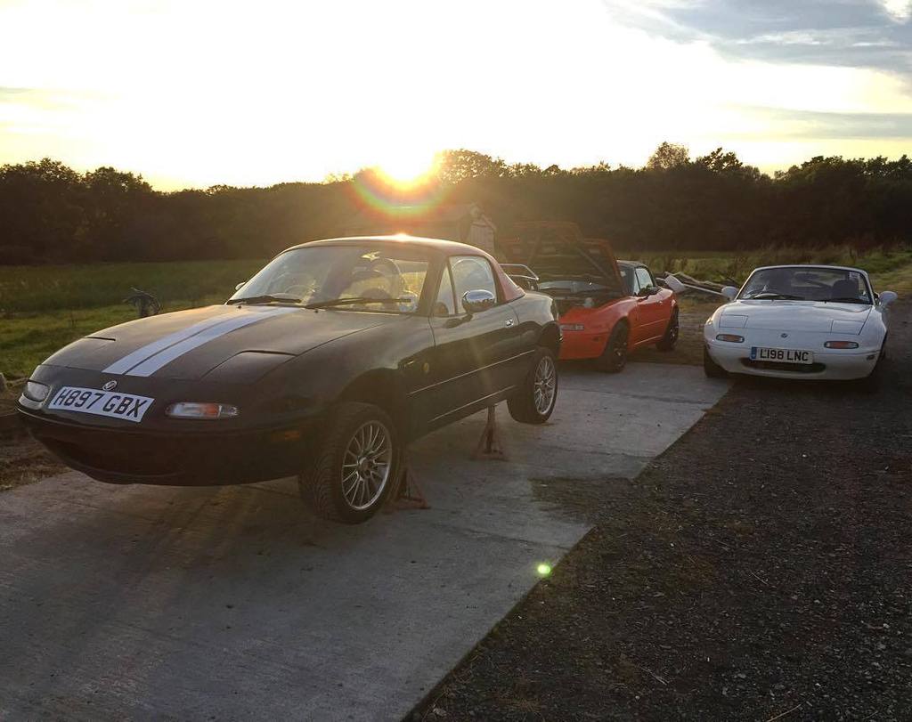 m_mediouni's tweet photo. #Mazda #mx5 #miata #eunos #roadster #limitedslipdiff #racing #jap #JDM #import #rwd #drift #drifting #projectcar #mโฆ http://t.co/GMpYj49XLU