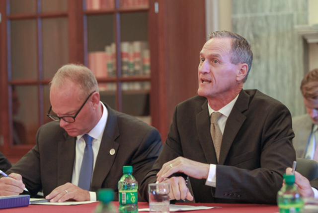 This AM, Senate Commerce and <a href="/westgov/">Western Governors' Association</a> discuss funding and reform of the Surface Transportation Board.