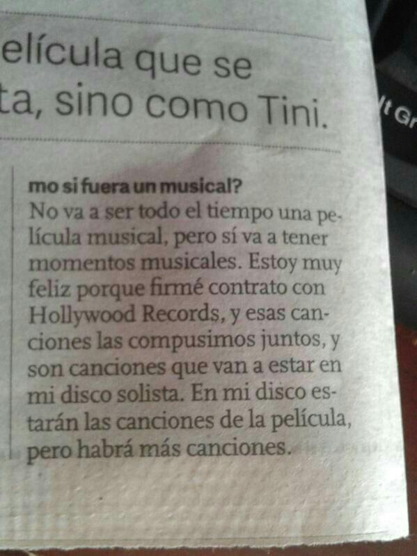 maferrrosales's tweet photo. #Nota de @TiniStoessel sobre #TiniLaNuovaVitaDiVioletta en los periódicos  de Argentina 📰💖
 http://t.co/qBYLMqTJUB