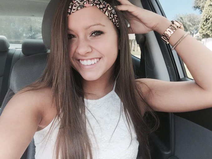 Watch Whit's leaked NSFW photo on TwXstars