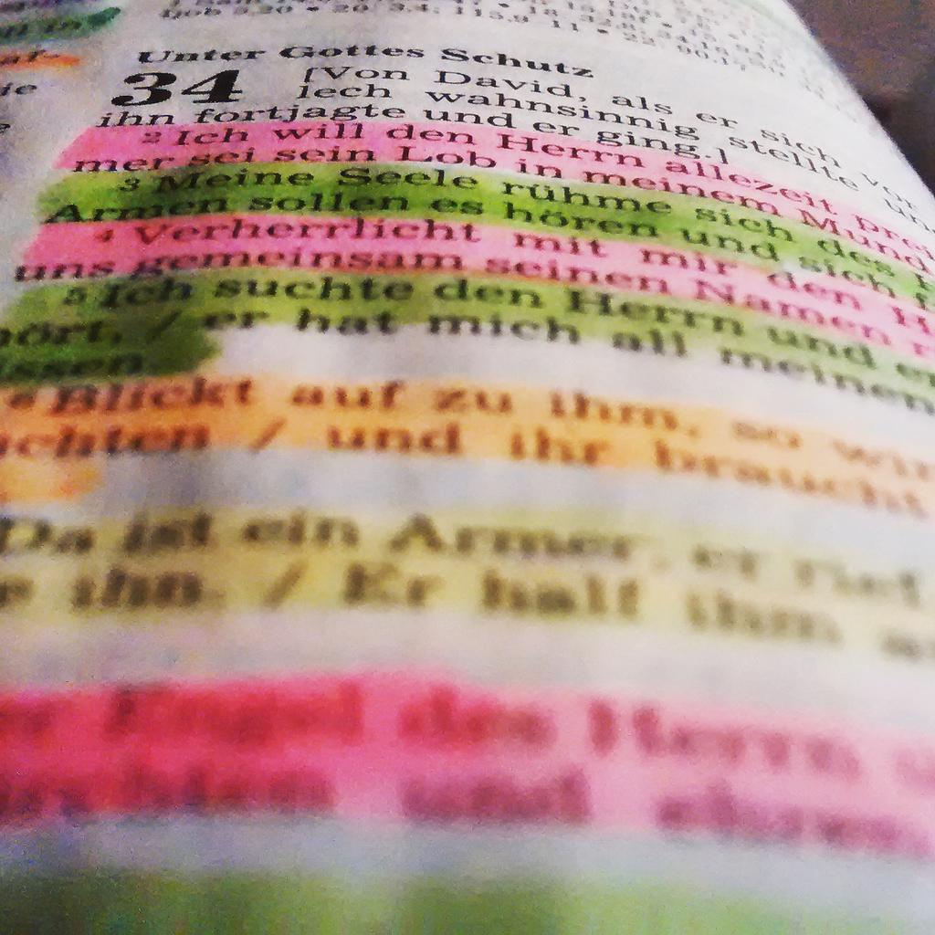 BenniOnFire's tweet photo. Let's go into the word #bible #biblestudy #relationship #word #pray http://t.co/G20SFaA7vB