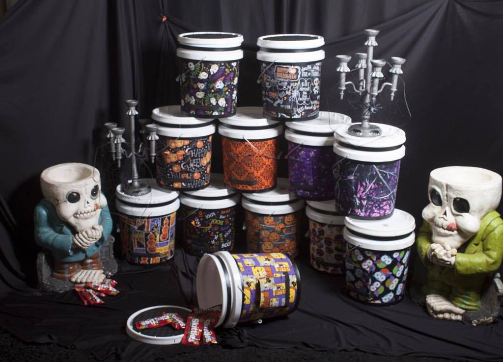 icanbucket's tweet photo. #icanbucket is designed primarily for underprivileged #children to symbolize their #bucket… http://t.co/0lyXDhU1jn http://t.co/gT0wXLkrrC
