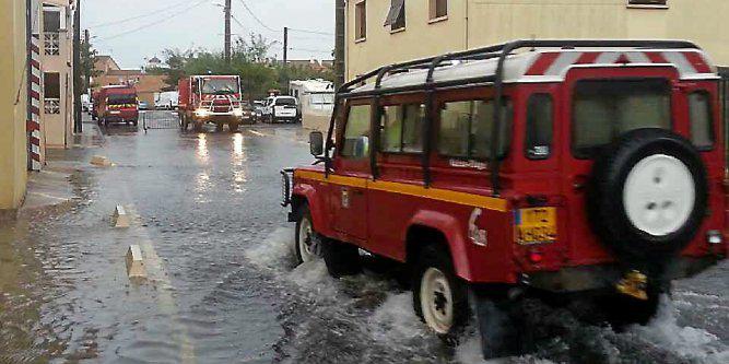Un #orage a provoqué quelques #inondations à #ValrasPlage (#Hérault) en début de matinée : bit.ly/1LZv9IB