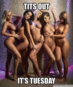 Calidream2u's tweet photo. @TalkToMecom the girls are out better cum grab one or two http://t.co/syaJsFSzMU