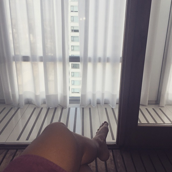 Un ratito de relax  antes de comenzar con el trabajo ✌? #relax #purificar
@valeentwi :) http://t.co/