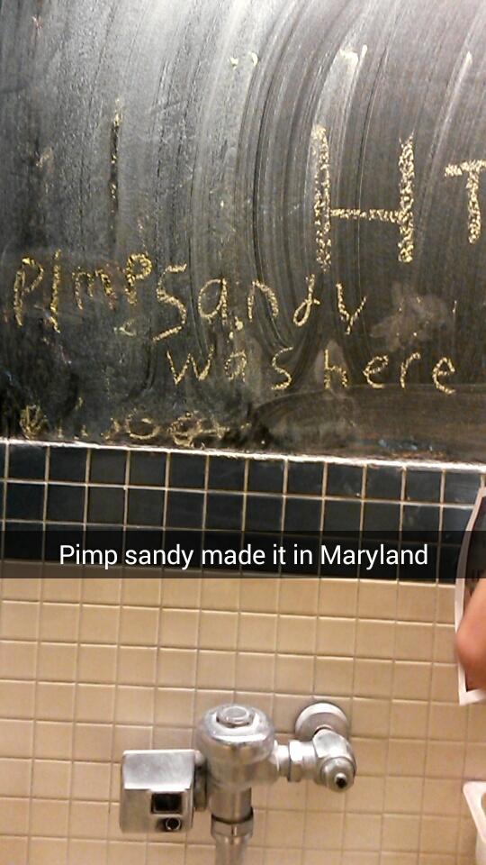 SandyDsays's tweet photo. #pimpsandy coming to a town near you #maryland #tiltakilt #barbathroom http://t.co/fAntIzf0by