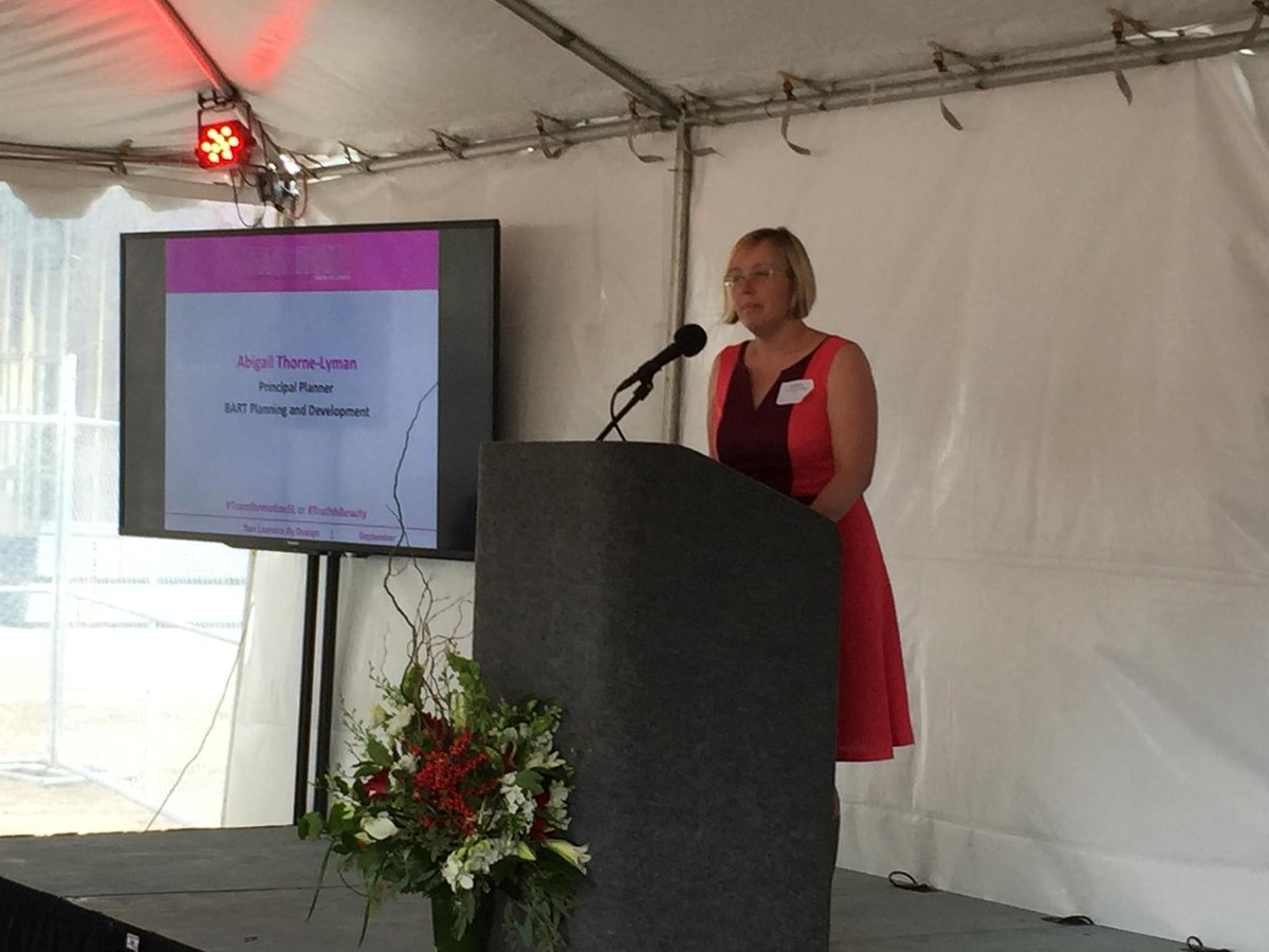 WestlakeUrban's tweet photo. Abigail Thorne-Lyman, Principal Planner @SFBART "We are embracing the arts and the arts community." #TRANSFORMATIONSL http://t.co/qfc1Dl2H9F
