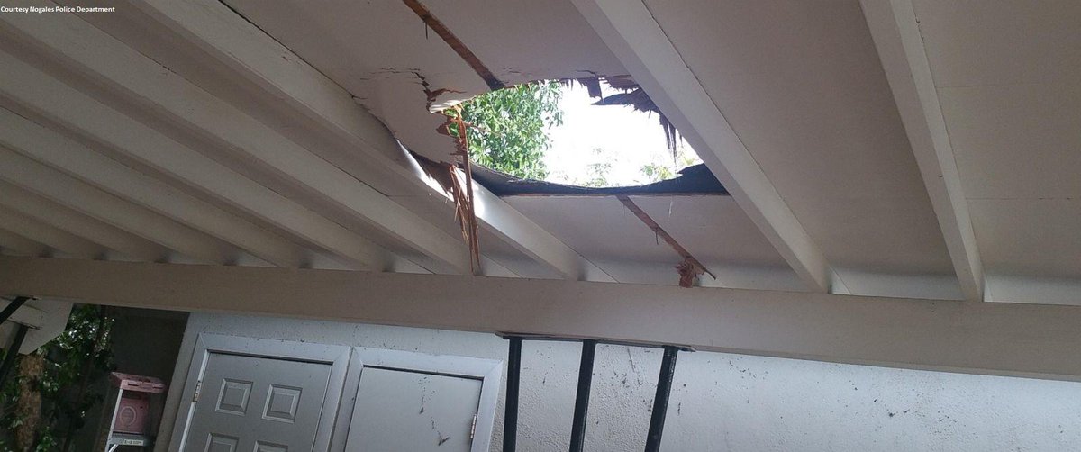 Drug smuggling hits close to home: 23-lb parcel of pot falls from plane through family’s roof abcn.ws/1FDEXLE
