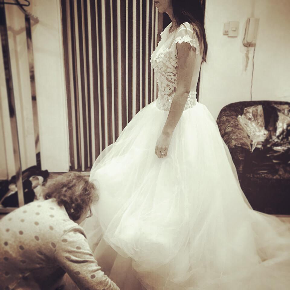 LeonorNoviasCol's tweet photo. Vestido de novia, torso en mallatex  bordado totalmente a mano! #novia #hechoamano #vestidodenovia #boda #novias2015 http://t.co/vQ7sDz8xIa