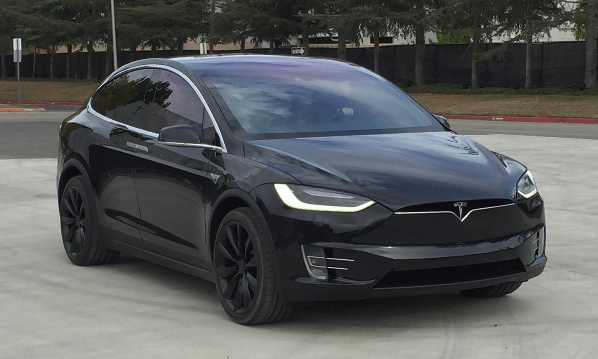Black Model X r/teslamotors