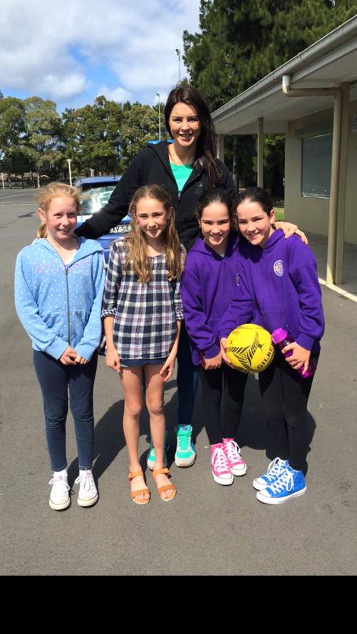 LakersNetball's tweet image. Thanks @Sharni_Layton &amp;amp; Real Insurance for amazing opportunity to hang w Sharni. @AussieDiamonds @NSWSwifts legend!