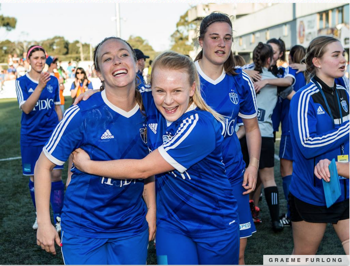 CornerFlagOz's tweet photo. South's @solodoloJOLO (Pollock) & Alex Cheal re-live @wplvictoria decider #BEvSM #WPLVIC | http://t.co/aqRKyWtFpQ http://t.co/oPXID8fSfn