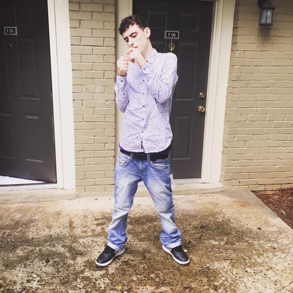 ForeignFlo's tweet image. 