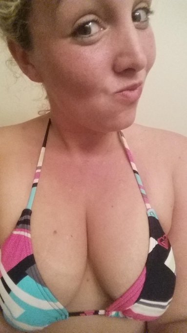 When you forget your suit and go swimming half naked with your friends x-small top.... http://t.co/f<a href="/tag/stjudeplaylive"class="tags"><span>#stjudeplaylive</span></a>