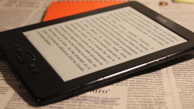 EipVenezuela's tweet photo. #EIPBlog: estos son 100 libros que todo periodista debe leer. Listado y link en: http://t.co/5HhwbouE4G http://t.co/K5RY9IVjQ0