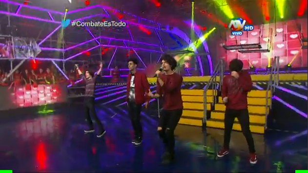ZeroLive_Pe's tweet photo. #CD9EnCombate #CD9EnPeru #CD9EnLima #CD9 http://t.co/BqQ0BImKCC
