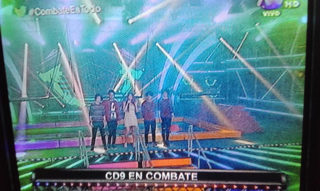 adarmy22's tweet photo. -Prendo mi tele😎
-Me encuentro con estó😒😒😒
-Apago la tele😎
*que triste es la vida😭😭 *
#CD9EnPeruCom
#1DLDNsession http://t.co/TzsYMda0dE