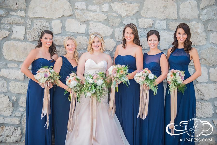 ftpottingshed's tweet photo. Congrats Jenn ! @Cambridge_Mill photo: @laurafess - just loved working with you ! #bridewithstyle http://t.co/JXVc5VoSaR