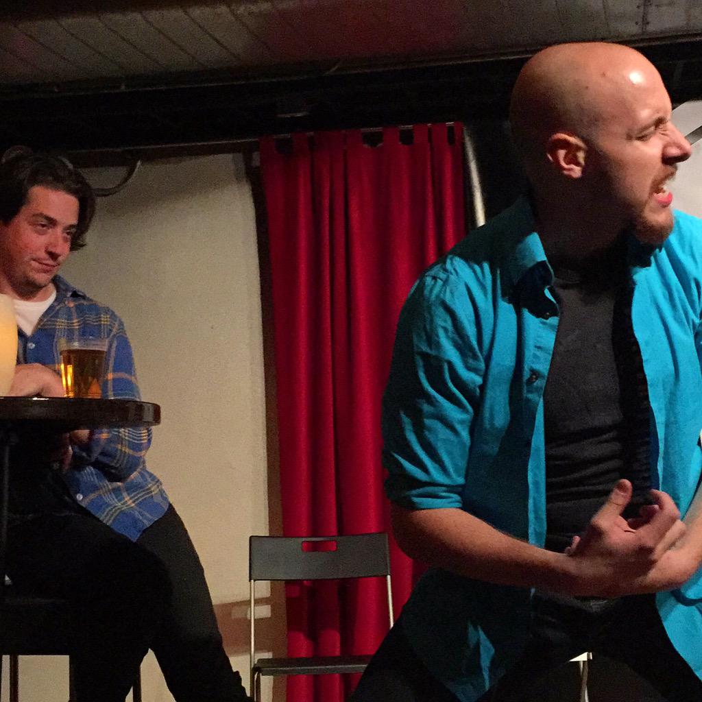 FOUcomedy's tweet image. @lylepinder isn&apos;t impressed with @steadfastwake #ForwardReverse #11thHour #FaceOff #improv #comedy