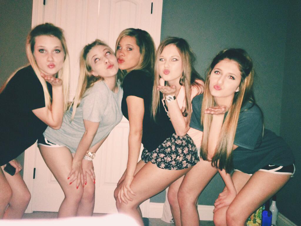 madisonfreminxx's tweet photo. miss this night &amp; gabbi sm. girls night sooon. #BBFU http://t.co/z5hNB5RmE0