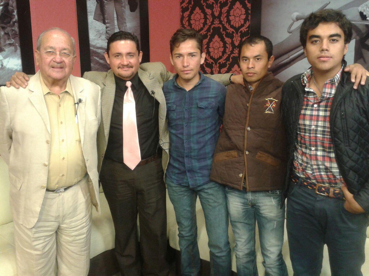 En Hablando de Toros con el Arq. Jesús Rangel 

#RodolfoMejia #ElTuco