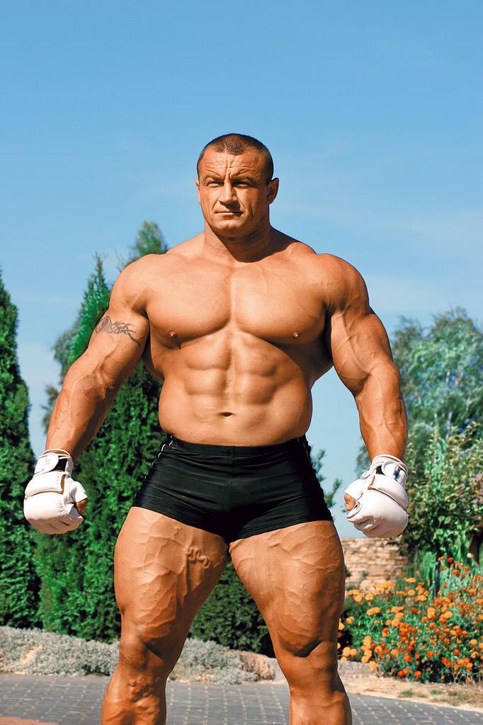 BodybuilderSub's tweet photo. This is Marius. He tried our sub and quickly gained 120lbs. Try yours now! http://t.co/Gt3gVv78Yo
