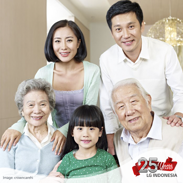 Berpikir tentang bagaimana hidup dimasa tua dapat meningkatkan rasa kasih kita terhadap para lansia. #LGCares