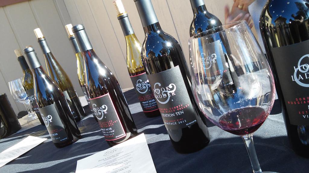 Wine Country Walking Tours tweet media