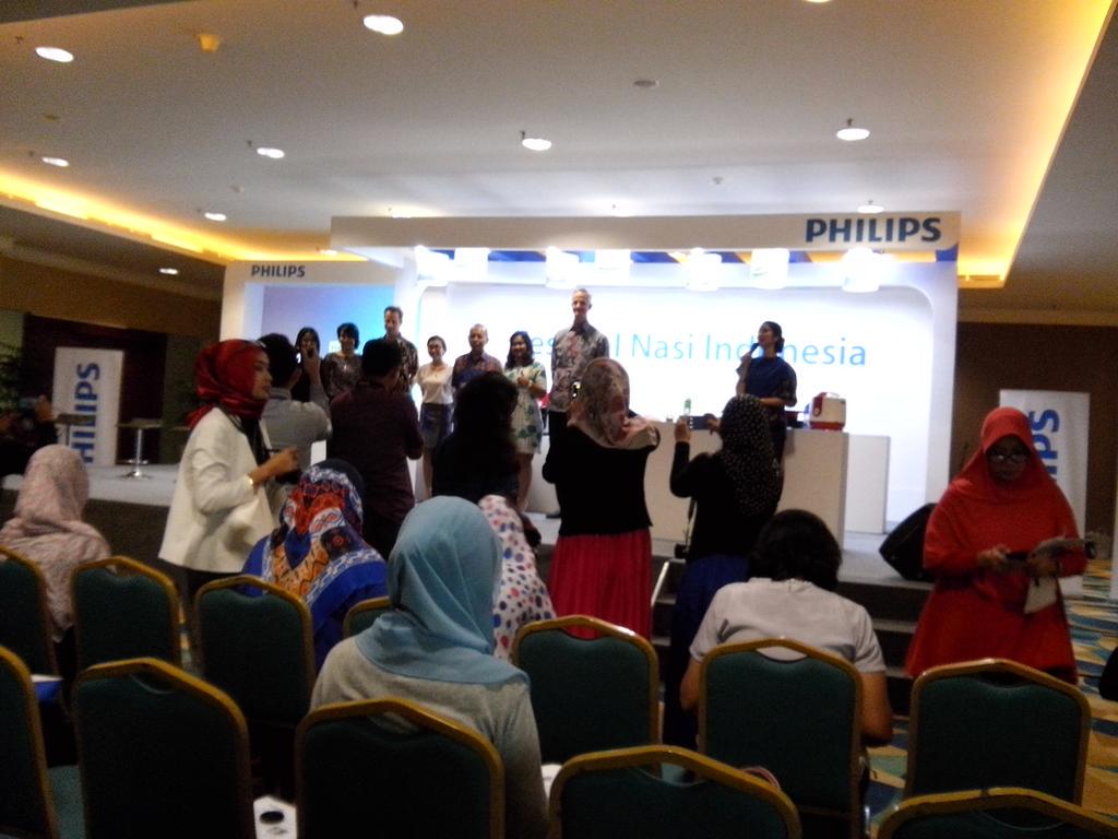 @phillips_id #phillipsricecooker tim phillips launching rice cooker