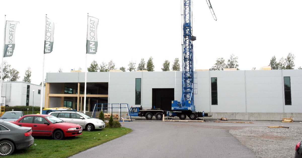 Laajennamme Keravan sohvatehdasta sekä -tehtaanmyymälää. Uutta tilaa 1200 m2. #suominousuun #laajennus #Finsoffat
