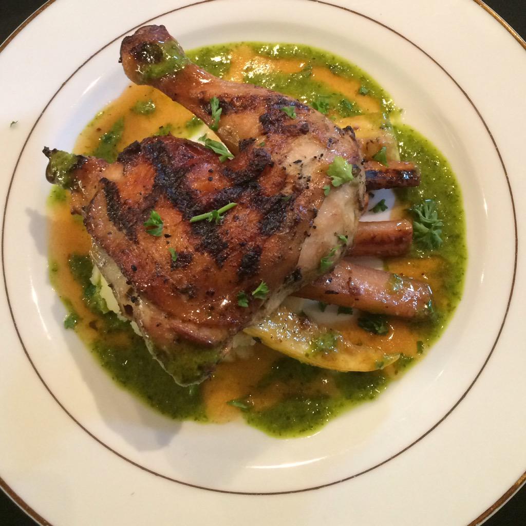 BlueFire_Events's tweet image. Made with love!