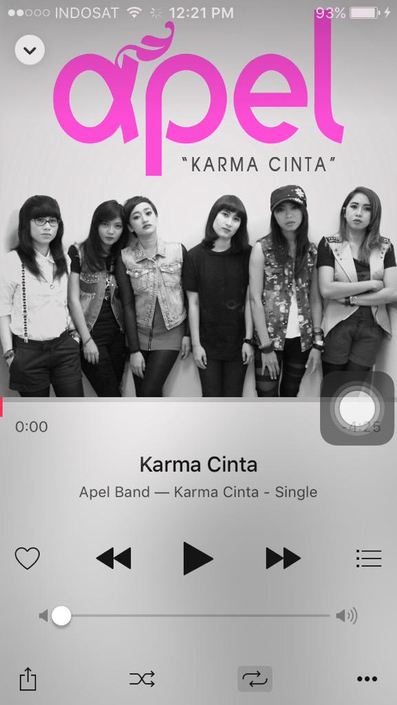 Hi guys! Play our song now on iTunes. Free if you activate your Music for 3 month trial 👍🏽😁