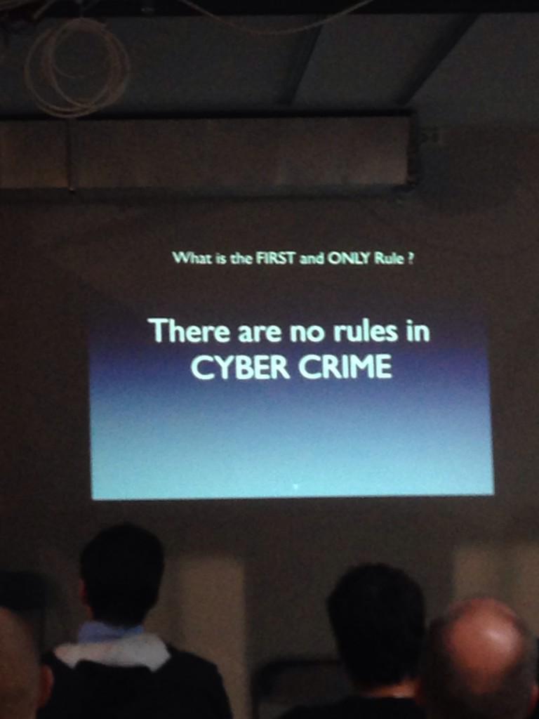 camfje's tweet photo. #ShaunReardon i gang! #cybercrime #Itsecurity #frokostseminar #experis hos @WorkWorkTrd http://t.co/sA6AhQevlE