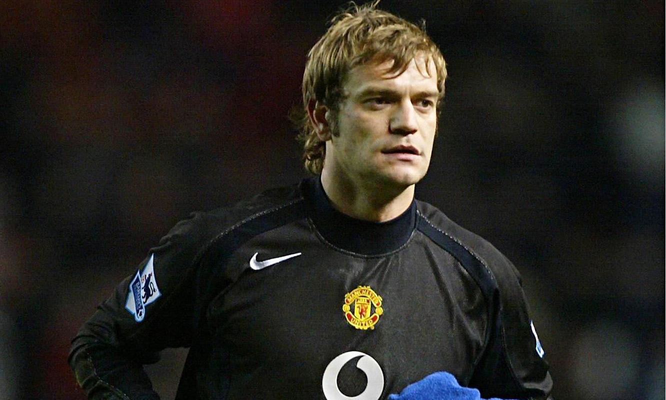 Happy Birthday.. Roy CARROLL
30 September 1977 