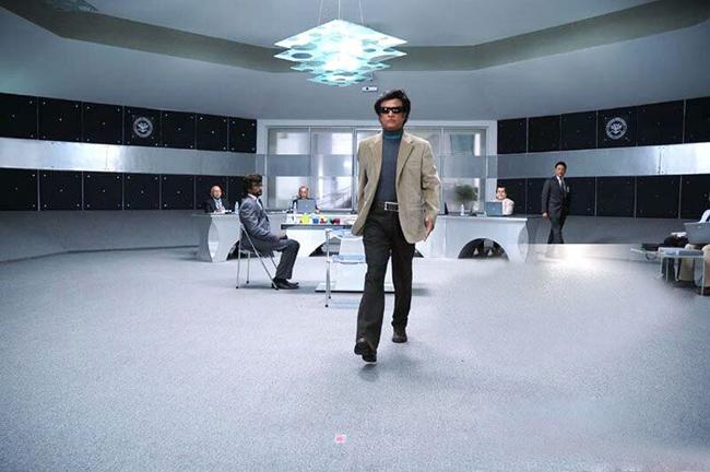 iluvssrk's tweet photo. #RoboWalk
#5yearsofblockbusterenthiran http://t.co/JLzSccNclW