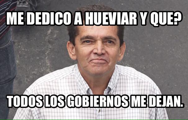 Maximus_Deus's tweet photo. #FueraJovielCorrupto http://t.co/lQqYqmfyfb