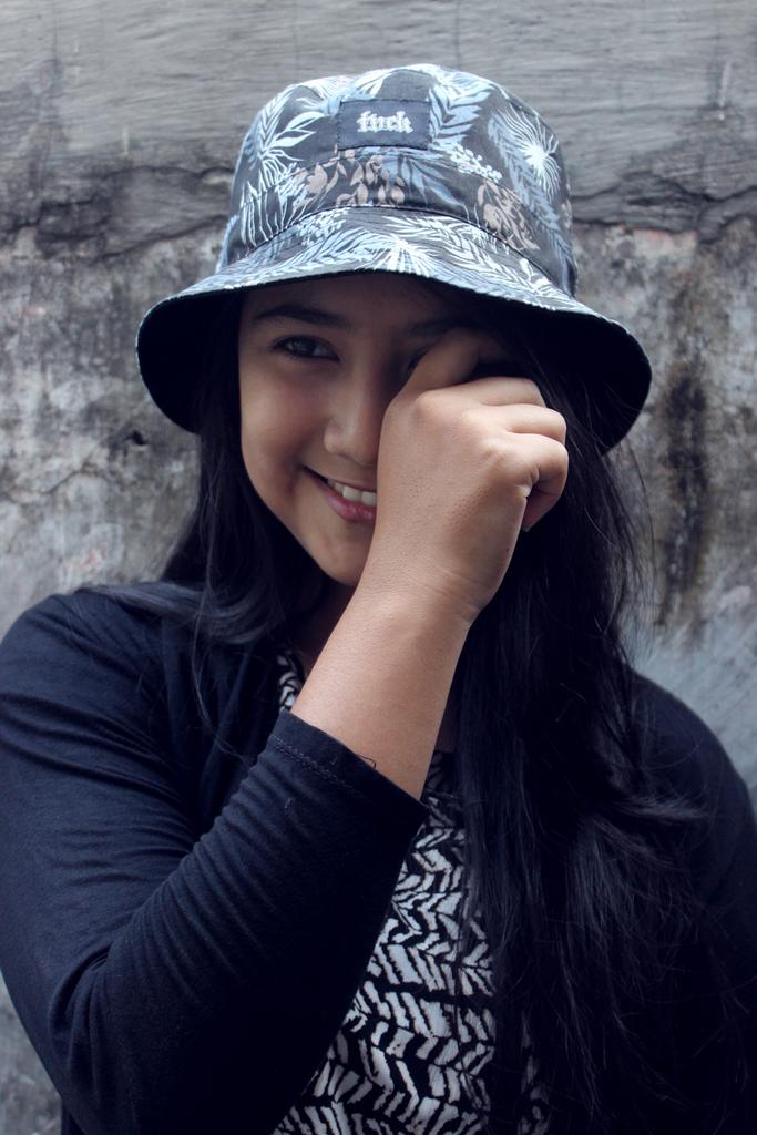 BUCKETHAT <a href="/tvck_cons/">tvck conspiracy</a> " FLORAL BLK " IDR 100K - ORDER 085716009192