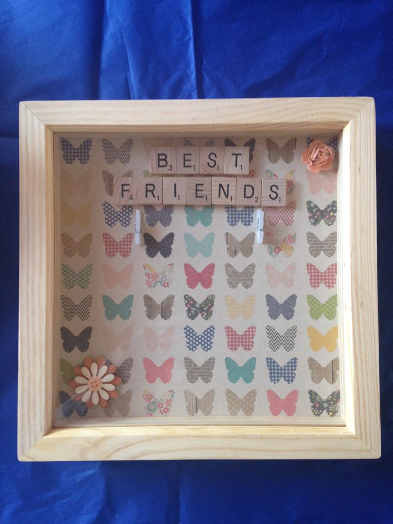 WordsofLove__'s tweet image. Best friends scrabble photo frame.. £7.50! #scrabbleart #scrabbleframe #wordsoflove #bestfriends