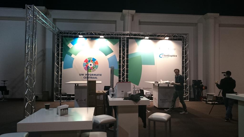 NedGraphicsBV's tweet image. Voorbereiding #ngdag15 in volle gang @NBC Nieuwegein #geonl #bgtnl