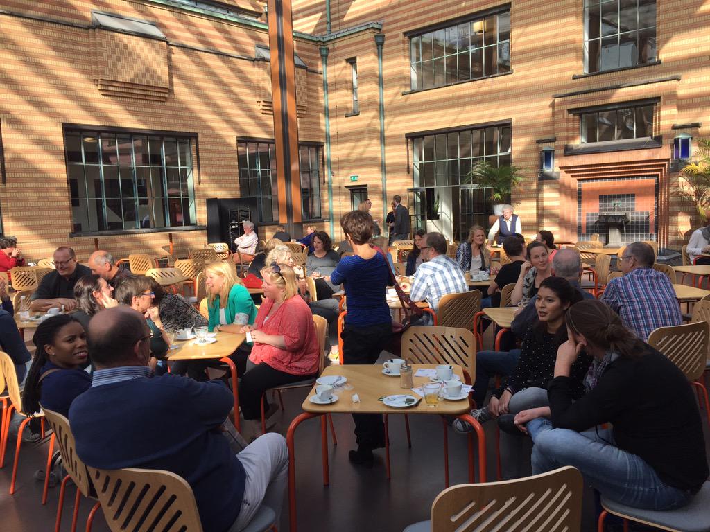 abzhw's tweet photo. Verwondering, verbazing, samenwerking, 😀 genieten 21 st Cs @ lucas http://t.co/cT1CWRnUfB