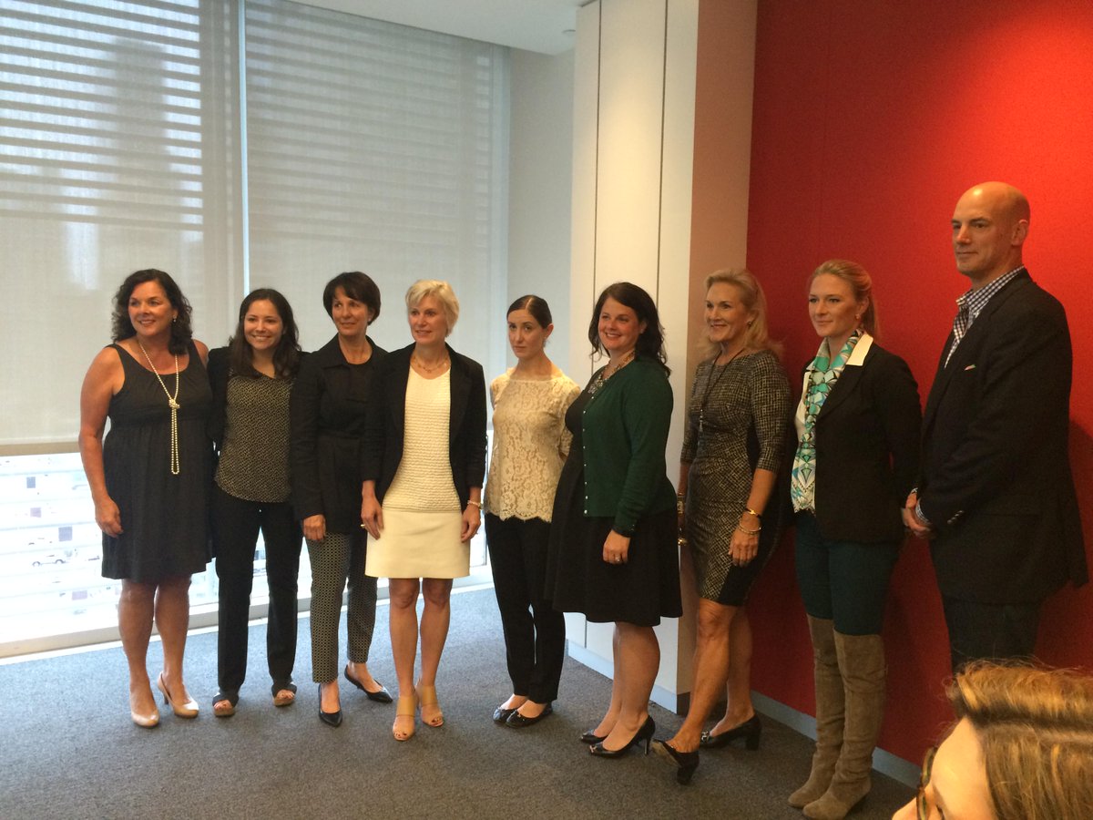 InitiativeWW's tweet image. Great way to start the day: @_AWNY #AWNYMIB panel w @sarahpower26 @Xaxistweets @kristiargyilan @Buick &amp;amp; @emilysteel