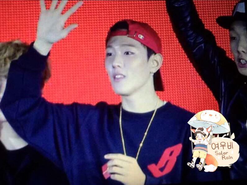 SolarRain0103's tweet photo. ::PREVIEW::150930 문샷 X 아이콘 팬미팅.long time no seeㅠㅠ#DONGHYUK #iKON #김동혁 #아이콘 http://t.co/8HeYx02wzF